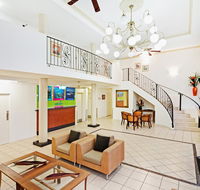 Cairns Queens Court - Tourism Noosa