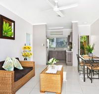 Cairns Reef Retreat - Tourism Noosa