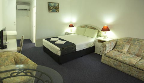 Calico Court Motel - Tourism Noosa 2