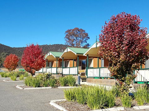 Canberra Carotel Motel - Tourism Noosa 0