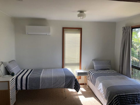 Canberra Cres 42 Burrill Lake - Tourism Noosa 1
