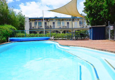 Canberra Short Term And Holiday Accommodation - Tourism Noosa 2