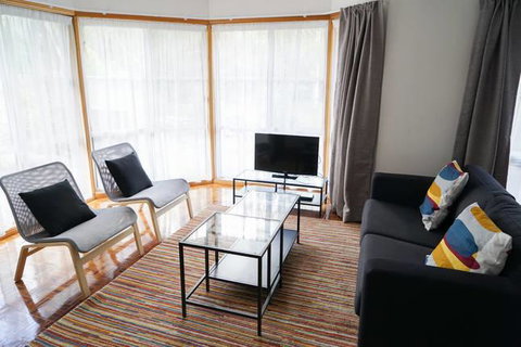 Canyon Walk House & Unit - Tourism Noosa 3