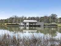 Book Alpine Accommodation Vacations Tourism Noosa Tourism Noosa