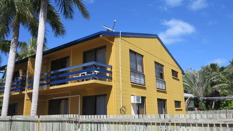 Casual Lodge Unit No 4 - Tourism Noosa 1