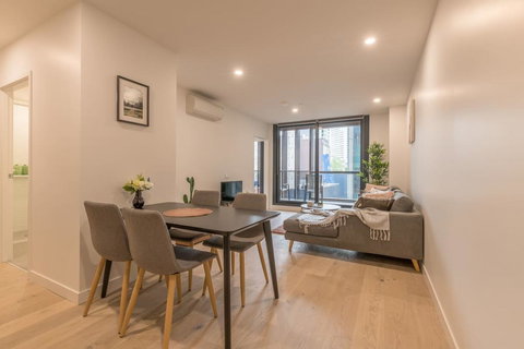 CBD Central Spacious 1 Bedroom Apt@Union Tower - Tourism Noosa 2