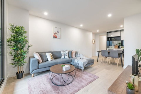 CBD Central Spacious 1 Bedroom Apt@Union Tower - Tourism Noosa 0