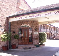 Cedar Lodge Motel - Tourism Noosa