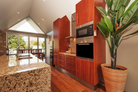 Centenary Peaks - Tourism Noosa 1