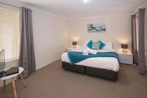 Central Townhouse Margaret River - Tourism Noosa 0