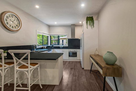 Central Views Halls Gap - Tourism Noosa 2