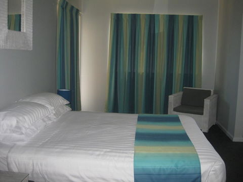 Centrebreak Beach Stay - Tourism Noosa 1