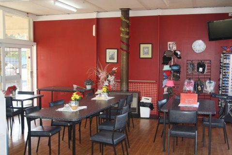 Century Motor Inn - Tourism Noosa 0