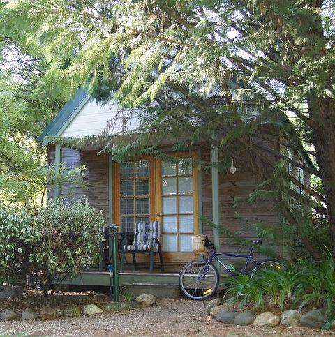 Chalets Lumineux - Tourism Noosa 3