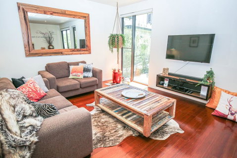 Chapter 11 Delany - Tourism Noosa 2