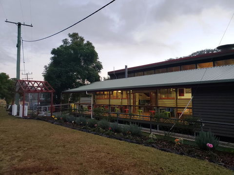Christmas Creek CafÃ© & Cabins - Tourism Noosa 0