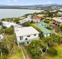 Cliffhanger - Pet Friendly - Tourism Noosa