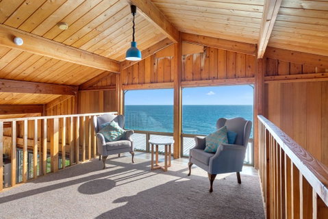 Cliffs End Beach Shack - 105 Gold Coast Drive, Carrickalinga - Tourism Noosa 1