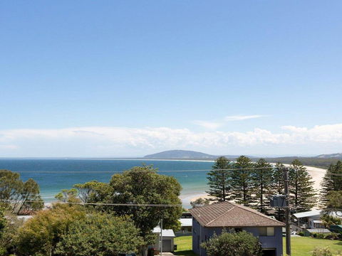 Coastal Calm - Relax, Revive, Rejuvenate - Tourism Noosa 3