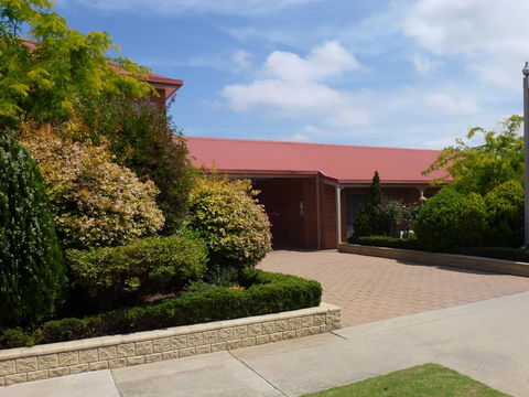 Colonial Motor Inn Bairnsdale Golden Chain Property - Tourism Noosa 2