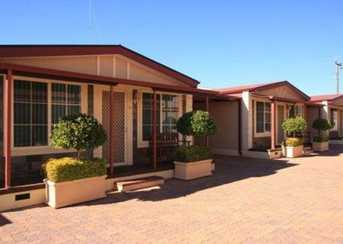 Comfort Inn Crystal Broken Hill - Tourism Noosa 2
