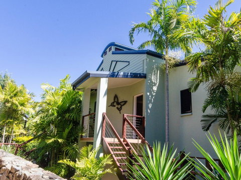 Compass Point - Tourism Noosa 2