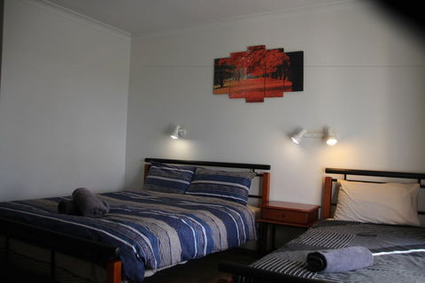 Coolgardie GoldRush Motels - Tourism Noosa 2