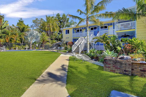 Coral Inn Boutique Hotel - Tourism Noosa 3