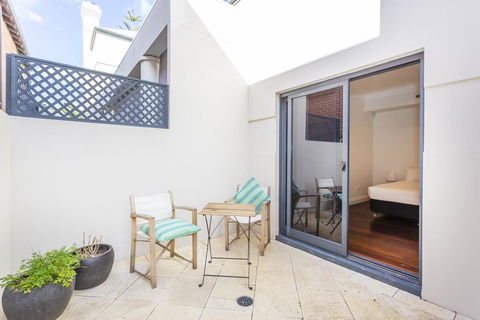 Cottesloe Aqua Retreat - Executive Escapes - Tourism Noosa 2
