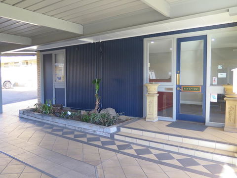 Country Comfort Armidale - Tourism Noosa 2