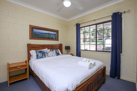 Country Lodge Motel - Tourism Noosa 1