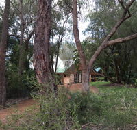 Country Retreat on 1 acre with pool hot tub surrounded by trees - Tourism Noosa