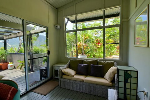 Cow Bay Hilltop Escape - Tourism Noosa 1