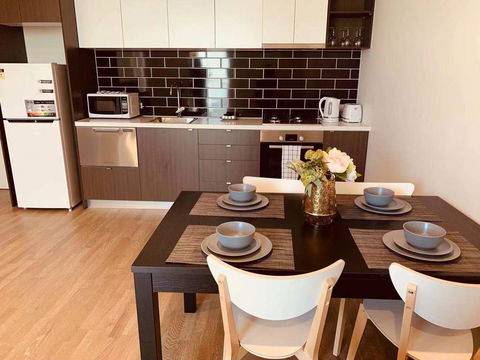 Cozy & Brand New Apt In The Heart Of Western - Tourism Noosa 0
