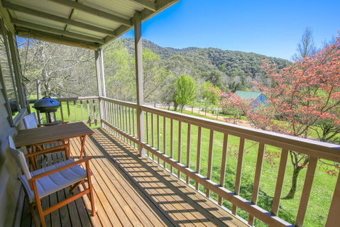 Crabapple Cottage - Tourism Noosa 0