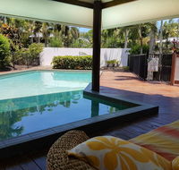 Crazy About Cairns Resort Living - 6 Bedrooms - Tourism Noosa