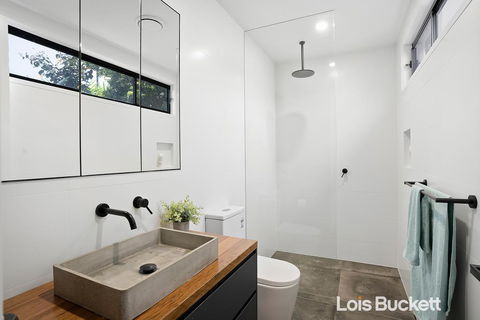 Crows Nest - Tourism Noosa 3