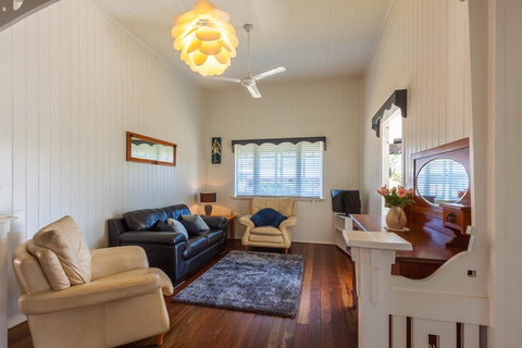 Curlew Cottage - Yungaburra - Tourism Noosa 1