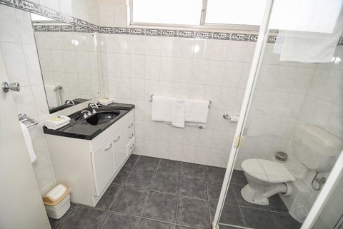 Dandenong Motel - Tourism Noosa 1