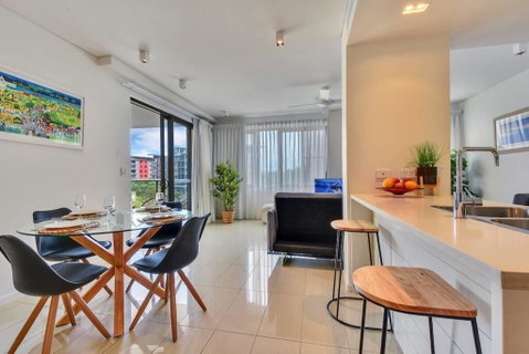 Darwin Waterfront Luxury Apartment - Tourism Noosa 1