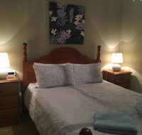Desert Flower Cottages on Wolfram St - Tourism Noosa
