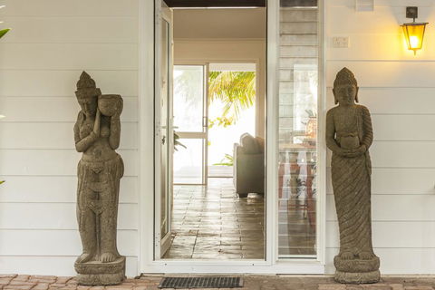 Drift Beach House Getaway - Tourism Noosa 3