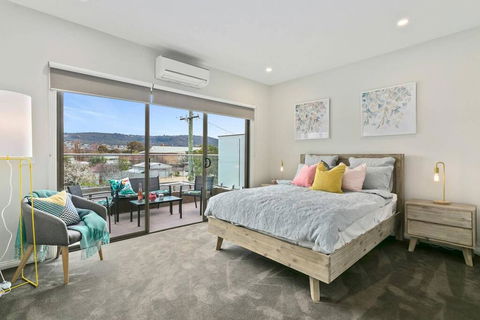 Dromana 300m Beach Shops And Cafes Table Tennis - Tourism Noosa 0