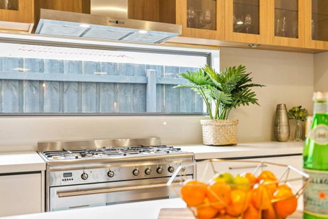 Dromana Beach House For Two Families. - Tourism Noosa 2