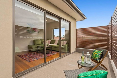 Dromana Beach House For Two Families. - Tourism Noosa 3