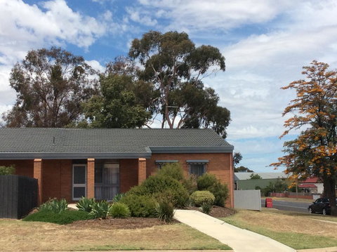 Dunolly Broadway B&B - Tourism Noosa 1