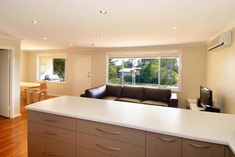 Eagle Bay Beach House - Tourism Noosa 3