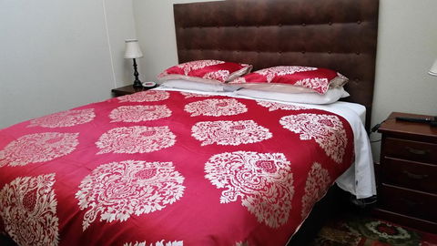 Eagle Foundry Bed & Breakfast - Tourism Noosa 3