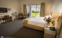 Book Wongawallan Accommodation Vacations Tourism Noosa Tourism Noosa