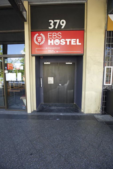 EBS Sydney Hostel - Tourism Noosa 3